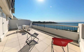 Studio vue mer grande terrasse